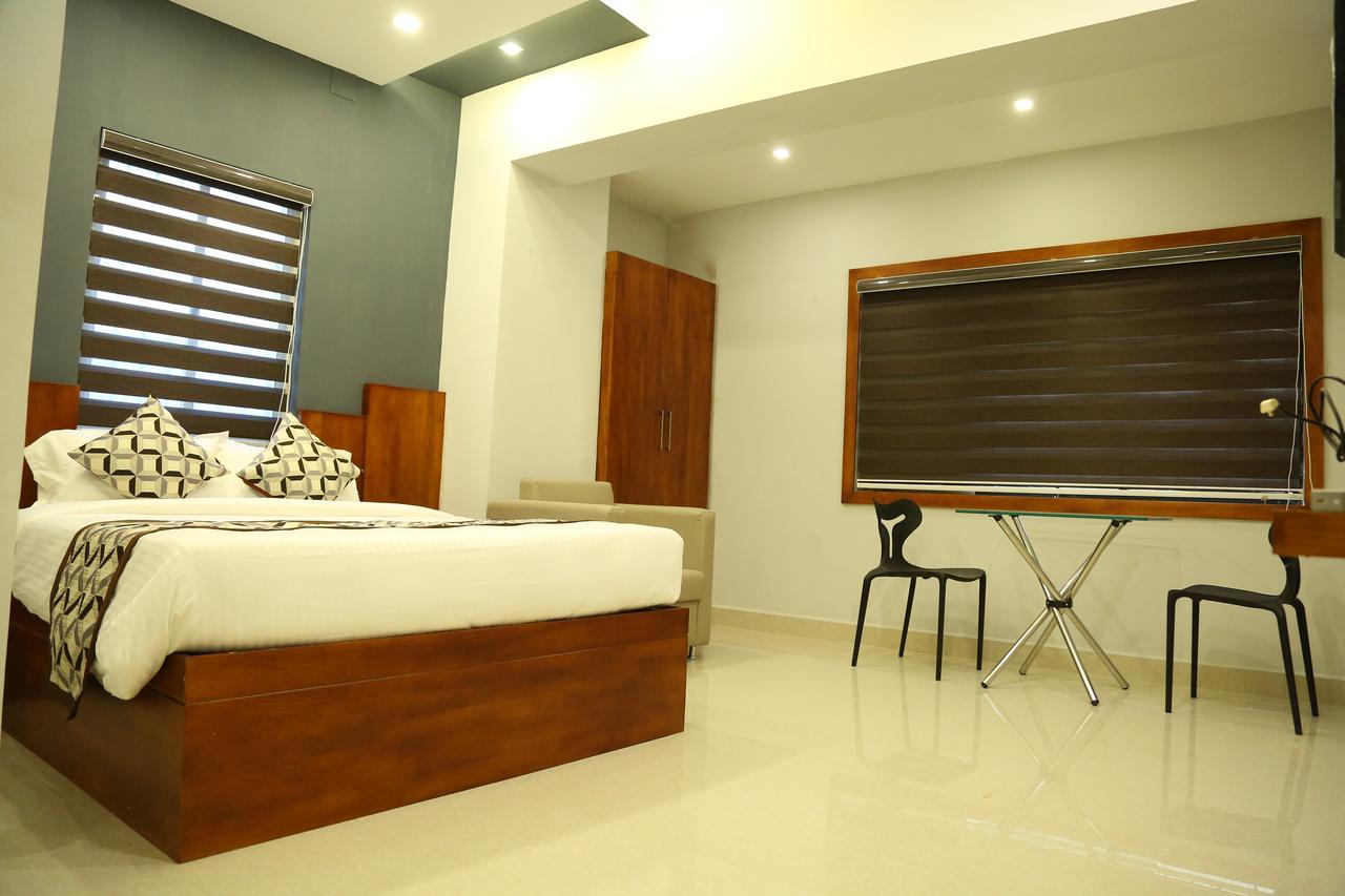 4U Business Hotel Chennai Exterior photo